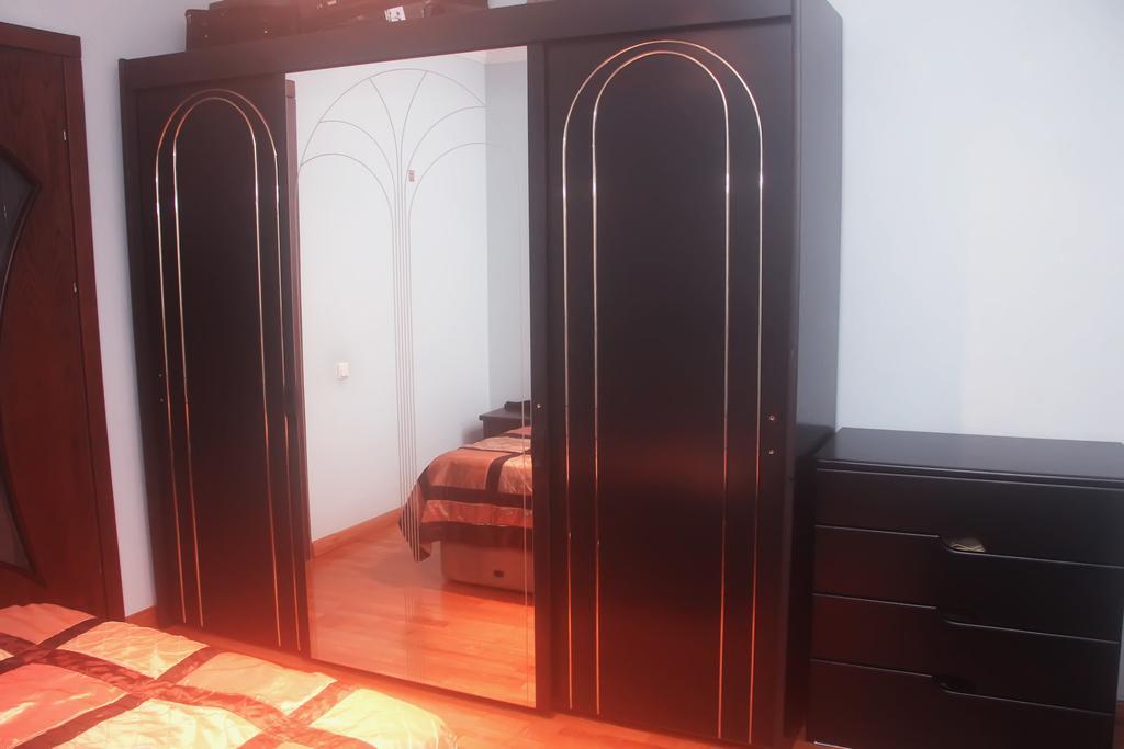 Apartment Rustaveli 57 Батуми Экстерьер фото